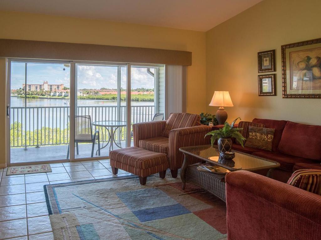 Gulf Retreat 2: Magnificent Water Views, Steps To Beach, None Cleaner, None Nicer! Clearwater Beach Eksteriør bilde