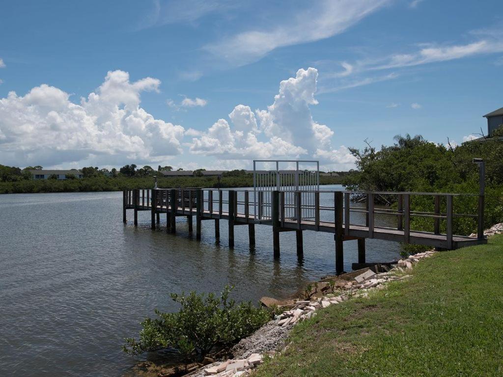 Gulf Retreat 2: Magnificent Water Views, Steps To Beach, None Cleaner, None Nicer! Clearwater Beach Eksteriør bilde