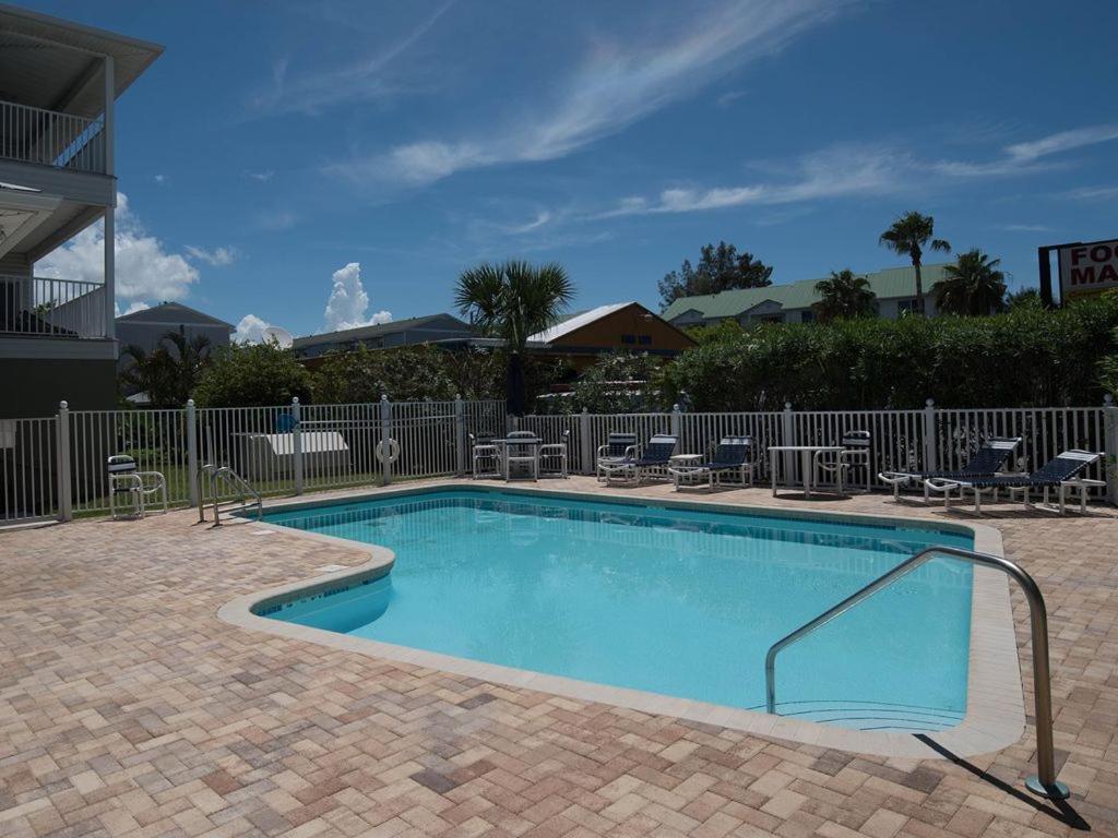 Gulf Retreat 2: Magnificent Water Views, Steps To Beach, None Cleaner, None Nicer! Clearwater Beach Eksteriør bilde