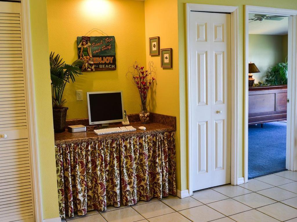 Gulf Retreat 2: Magnificent Water Views, Steps To Beach, None Cleaner, None Nicer! Clearwater Beach Eksteriør bilde